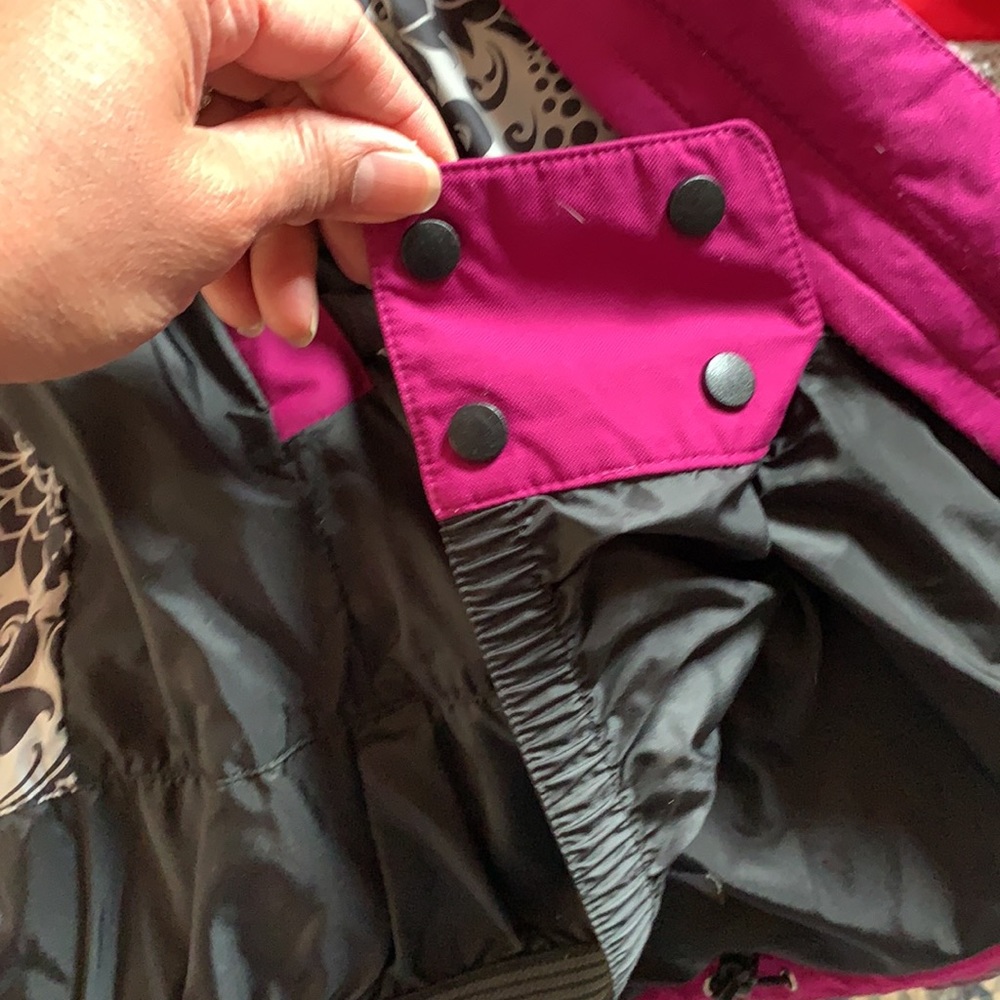 Northface Outer Shell Ski Jacket - image 7